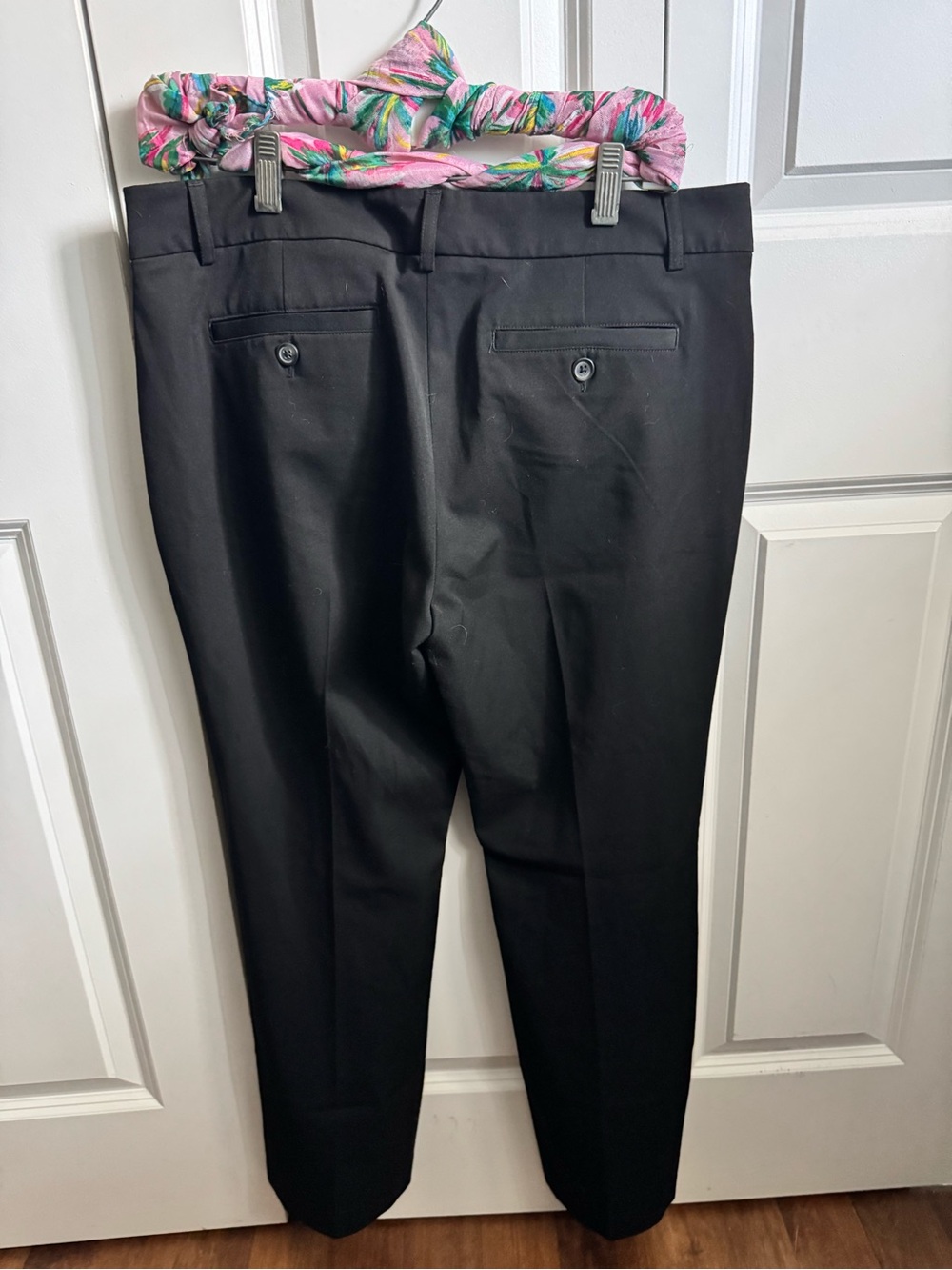 Classic Black Women's Trousers - Picture 4 of 5